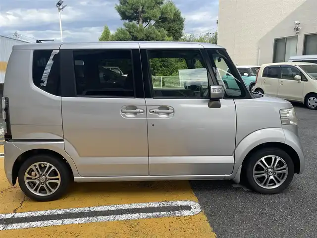 ホンダ Ｎ ＢＯＸ ＋ G Lパッケージ 静岡県 2014(平26)年 10.9万km カトラリーシルバーM ワンオーナー/純正ナビ/CD/SD/片側パワースライドドア/前方ドライブレコーダー/ETC/HIDヘッドライト/オートライト/スマートキー×2/保証書/取扱説明書/ナビ取扱説明書/H28/31/R3/5/7点検記録簿有