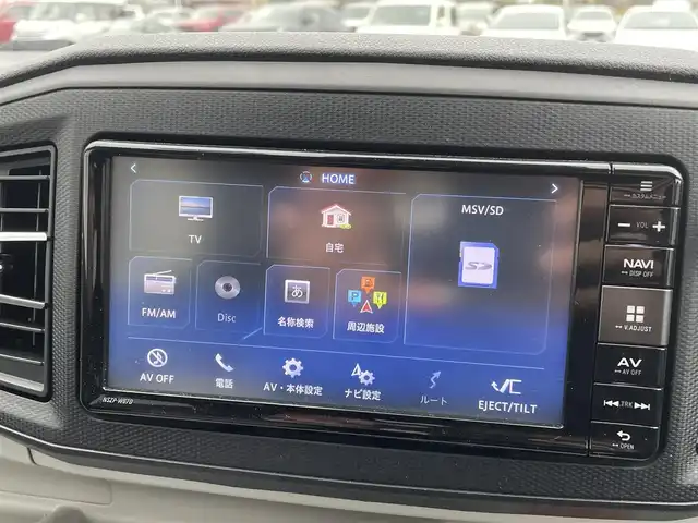 ダイハツ ミラ イース G SAⅢ 熊本県 2017(平29)年 3.1万km スカイブルーメタリック 純正ナビ/・AM/FM/CD/DVD/SD/iPod/BT/・フルセグTV/バックカメラ/横滑り防止機能/衝突被害軽減システム/アイドリングストップ/レーンキープアシスト/オートマチックハイビーム/前後コーナーセンサー/オートライト/・LEDライト/・ヘッドライトレベライザー/D/N席シートヒーター/前方ドライブレコーダー/ETC/電動格納ミラー/ドアバイザー/純正フロアマット/純正アルミホイール/スマートキー/・スペアキー