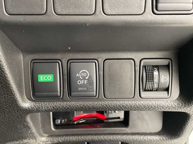 日産 エクストレイル 20S 愛知県 2018(平30)年 1万km ブリリアントホワイトパール オーディオ/４WD/ダウンヒルアシストコントロール/ドライブレコーダー/ETC/アイドリングストップ/ステアリングスイッチ/横滑り防止装置/リモコンキー