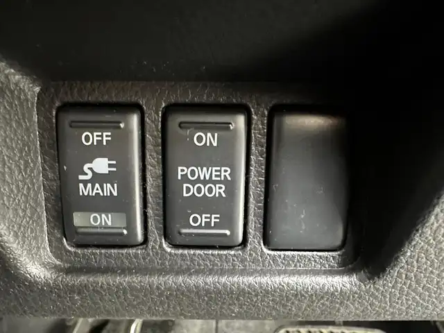 日産 セレナ ハイウェイS S HV Aセーフ 兵庫県 2015(平27)年 7.1万km タイガーアイブラウン ・純正SDナビ/・全方位カメラ/・前方ドライブレコーダー/・ビルドインETC/・両側パワースライドドア/・前後コーナーセンサー/・オートライト/・LEDヘッドライト/・衝突軽減ブレーキ/・レーンキープアシスト/・オートクルーズコントロール/・純正16インチアルミホイール/・スマートキー/・スペアキー1本/・プッシュスタート