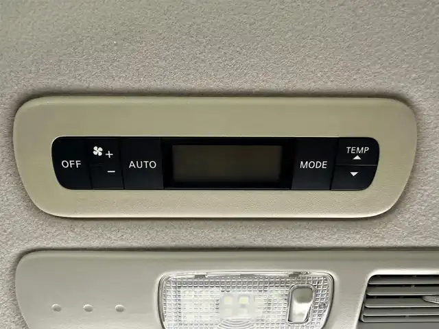 日産 セレナ ハイウェイS S HV Aセーフ 兵庫県 2015(平27)年 7.1万km タイガーアイブラウン ・純正SDナビ/・全方位カメラ/・前方ドライブレコーダー/・ビルドインETC/・両側パワースライドドア/・前後コーナーセンサー/・オートライト/・LEDヘッドライト/・衝突軽減ブレーキ/・レーンキープアシスト/・オートクルーズコントロール/・純正16インチアルミホイール/・スマートキー/・スペアキー1本/・プッシュスタート