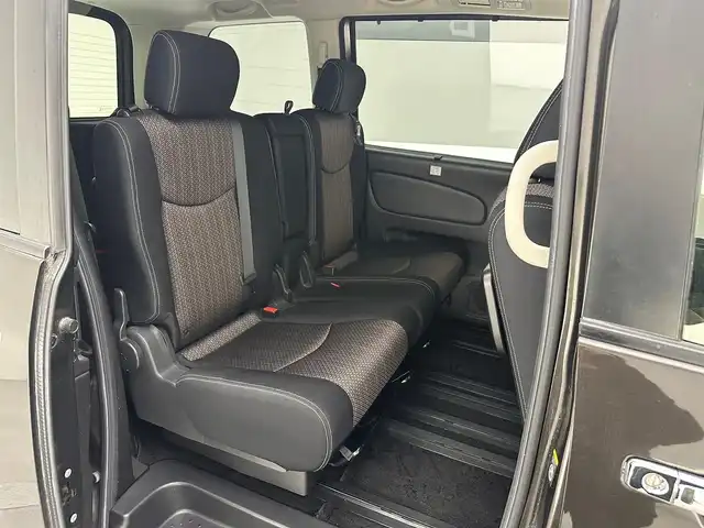 日産 セレナ ハイウェイS S HV Aセーフ 兵庫県 2015(平27)年 7.1万km タイガーアイブラウン ・純正SDナビ/・全方位カメラ/・前方ドライブレコーダー/・ビルドインETC/・両側パワースライドドア/・前後コーナーセンサー/・オートライト/・LEDヘッドライト/・衝突軽減ブレーキ/・レーンキープアシスト/・オートクルーズコントロール/・純正16インチアルミホイール/・スマートキー/・スペアキー1本/・プッシュスタート