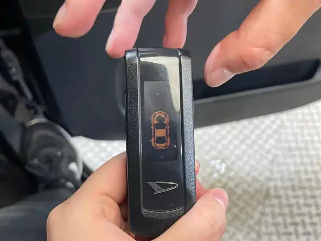 ダイハツ タント カスタム X トップED SA 岩手県 2014(平26)年 8.2万km ナイトシャドーパープルクリスタルM スマートアシスト/衝突軽減システム/横滑り防止装置/アイドリングストップ/左側パワースライドドア/純正ナビ/バックカメラ/オートエアコン/オートライト/LEDヘッドライト/ロールサンシェード/エンジンスターター