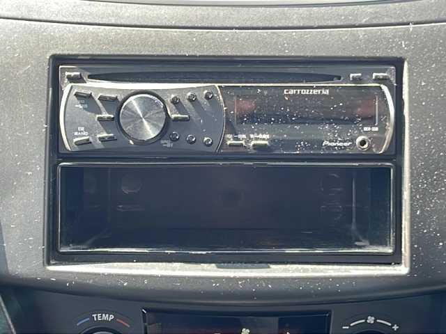スズキ スイフト XG 山梨県 2011(平23)年 6.2万km アブレイズレッドパール2 4WD/パイオニア製CDデッキ/（DEM-350）/プッシュスタート/ハロゲンヘッドライト/プッシュスタート/スペアキー/盗難防止装置/純正ホイール