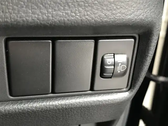 スズキ スペーシア HYBRID G 富山県 2019(令1)年 4.6万km アーバンブラウンパールメタリック 社外ナビ/ワンセグTV/Bluetooth/衝突被害軽減ブレーキ/コーナーセンサー/レーンキープアシスト/横滑り防止装置/プッシュスタート/スマートキー/スペアキー１本/両側スライドドア/ヘッドライトレベライザー/ベンチシート/電動格納ミラー