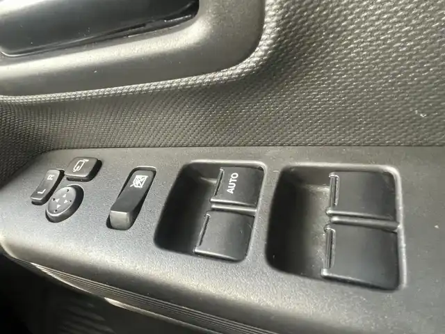 スズキ スペーシア HYBRID G 熊本県 2019(令1)年 4.6万km アーバンブラウンパールメタリック デュアルセンサーブレーキサポート/レーンキープアシスト/プッシュスタート/社外ナビ/（CD・ワンセグTV・BTオーディオ）/オートライト/純正フロアマット/純正ドアバイザー/新車保証書/取扱説明書/スマートスペアキー×1本