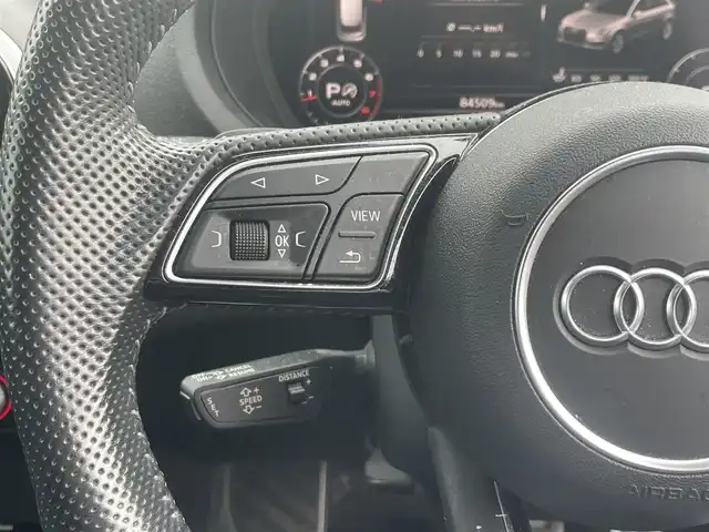 アウディ Ａ３ SB 1．4 TFSI スポーツ 兵庫県 2018(平30)年 8.5万km パール ワンオーナー/保証書/取扱説明書/純正メモリーナビ/バックカメラ/Bluetooth/ワンセグ/ステアリングスイッチ/純正フロアマット/純正アルミホイール/ETC2.0/ハーフレザー/シートヒーター/パドルシフト/オートライト/電動格納ミラー/スマートキー