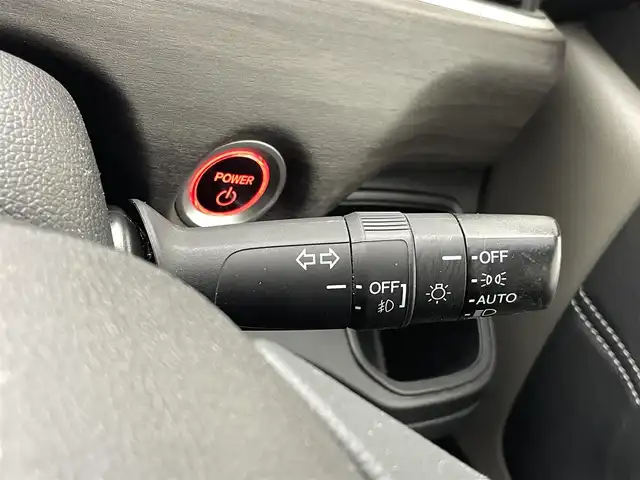 ホンダ フリード ハイブリット G ホンダセンシング 熊本県 2019(平31)年 4.5万km プレミアムクリスタルレッドM ●ギャザーズナビVXM-174VFXi/(CD/DVD/Bluetooth)/●ビルトインETC/●ハーフレザーシート/●バックカメラ/●レ－ダークルーズコントロール/●両側パワースライドドア/●衝突被害軽減システム/●レーンキープアシスト/●前後クリアランスソナー/●横滑り防止/●オートライト/●LEDヘッドライト/●スマートキー/●プッシュスタート/●スペアキー1本/●革巻きステアリング/●ステアリングスイッチ/●純正15インチアルミホイール/●純正フロアマット/●保証書/●取扱説明書