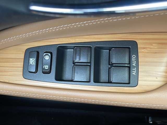 レクサス ＬＳ 460 バージョンC 山口県 2013(平25)年 9.7万km スターライトブラックガラスフレーク 純正ナビ/フルセグテレビ/Bluetooth/バックカメラ/クルーズコントロール/ブラインドスポットモニター/パワーシート/エアシート/シートヒーター/コーナーセンサー/ハンドルヒーター/ETC/純正フロアマット/純正18インチAW