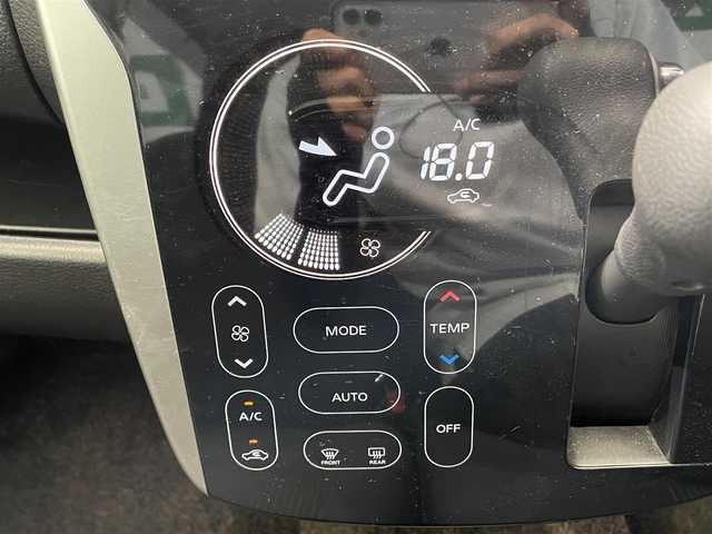 日産 デイズ ハイウェイスターG 鹿児島県 2013(平25)年 13.3万km プレミアムパープルP 純正７インチナビ【ＭＭ１１３Ｄ－Ｗ】/・ワンセグTV/・CD/・AM/FM/・SD　/アラウンドビューモニター　/アイドリングストップ　/革巻きステアリング　/ステアリングリモコン　/フロントフォグライト　/電動格納ミラー　/ドアバイザー　/純正アルミホイール/スマートキー/プッシュスタート