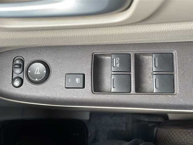 ホンダ Ｎ ＷＧＮ G 鳥取県 2018(平30)年 3万km ルナシルバーM ＰＩｏｎｅｅｒＣＤ＆ＵＳＢオーディオ/スマートキー　/プッシュスタート　/ＥＣＯＮボタン　/電動格納ミラー　/アイドリングストップ　/オートエアコン　/ＡｌｌｅｒＣｌｅａｎシート　/Ｗエアバック　/ワンオーナー　/禁煙車