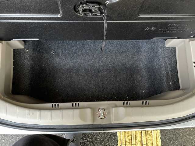 ホンダ Ｎ ＷＧＮ G 鳥取県 2018(平30)年 3万km ルナシルバーM ＰＩｏｎｅｅｒＣＤ＆ＵＳＢオーディオ/スマートキー　/プッシュスタート　/ＥＣＯＮボタン　/電動格納ミラー　/アイドリングストップ　/オートエアコン　/ＡｌｌｅｒＣｌｅａｎシート　/Ｗエアバック　/ワンオーナー　/禁煙車