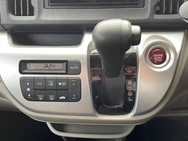 ホンダ Ｎ ＷＧＮ G 鳥取県 2018(平30)年 3万km ルナシルバーM ＰＩｏｎｅｅｒＣＤ＆ＵＳＢオーディオ/スマートキー　/プッシュスタート　/ＥＣＯＮボタン　/電動格納ミラー　/アイドリングストップ　/オートエアコン　/ＡｌｌｅｒＣｌｅａｎシート　/Ｗエアバック　/ワンオーナー　/禁煙車