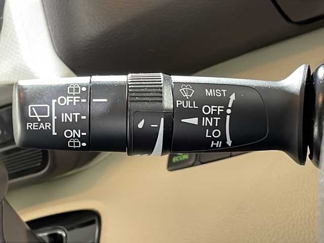 ホンダ Ｎ ＢＯＸ G L ホンダセンシング 沖縄県 2018(平30)年 6.3万km プレミアムピンクP 禁煙車/ホンダセンシング/社外ナビ/・ＣＤ／ＤＶＤ/バックカメラ/ビルトインＥＴＣ/ＵＳＢ入力端子/アクティブクルーズコントロール/衝突軽減ブレーキ/誤発進抑制機能/チップアップシート/ＬＥＤヘッドライト/片側パワースライド/スペアキー/取扱説明書/保証書