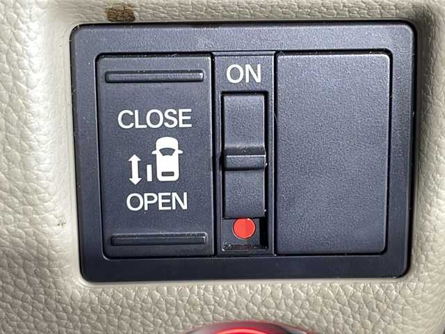 ホンダ Ｎ ＢＯＸ G L ホンダセンシング 沖縄県 2018(平30)年 6.3万km プレミアムピンクP 禁煙車/ホンダセンシング/社外ナビ/・ＣＤ／ＤＶＤ/バックカメラ/ビルトインＥＴＣ/ＵＳＢ入力端子/アクティブクルーズコントロール/衝突軽減ブレーキ/誤発進抑制機能/チップアップシート/ＬＥＤヘッドライト/片側パワースライド/スペアキー/取扱説明書/保証書