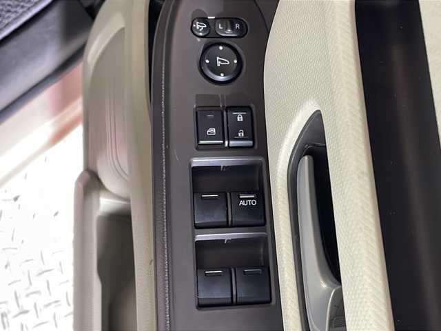 ホンダ Ｎ ＢＯＸ G L ホンダセンシング 沖縄県 2018(平30)年 6.3万km プレミアムピンクP 禁煙車/ホンダセンシング/社外ナビ/・ＣＤ／ＤＶＤ/バックカメラ/ビルトインＥＴＣ/ＵＳＢ入力端子/アクティブクルーズコントロール/衝突軽減ブレーキ/誤発進抑制機能/チップアップシート/ＬＥＤヘッドライト/片側パワースライド/スペアキー/取扱説明書/保証書