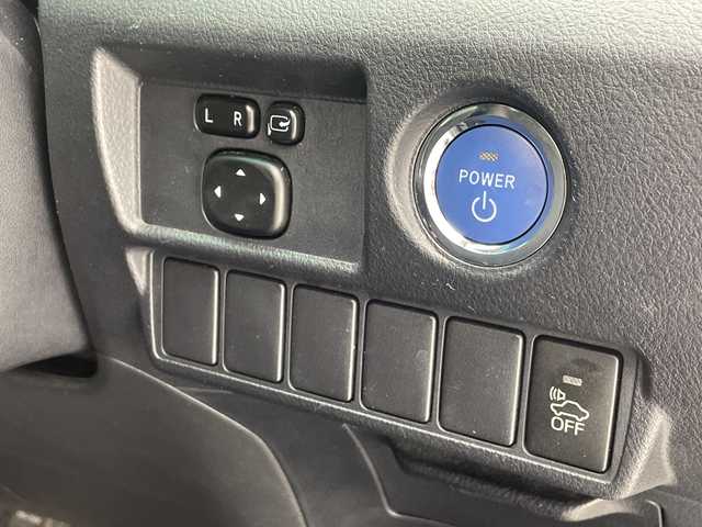 トヨタ ＳＡＩ S 沖縄県 2013(平25)年 9.2万km ホワイトパールクリスタルシャイン 純正ナビ　NSZT-W62G/(フルセグTV　Bluetooth　SD　CD　DVD)/バックカメラ/ＥＴＣ/ＬＥＤヘッドライト/オートライト/プッシュスタート/スマートキー/パワーシート/純正フロアマット/カーテンエアバッグ/ＡＡＣ/ＡＢＳ/横滑り防止装置/パワーステアリング