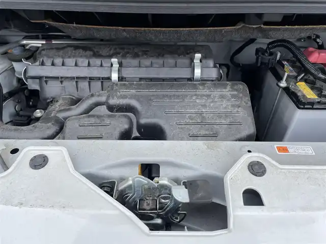 ダイハツ ムーヴ キャンバス G メイクアップ VS SAⅢ 滋賀県 2021(令3)年 1.1万km パールホワイトⅢ/ファインミントメタリック 2トーン 純正8インチメーカーナビ/(AM/FM/CD/DVD/iPod/SD/フルセグTV)/パノラマモニター/コーナーセンサー/シートヒーター/両側パワースライドドア/ETC/ドライブレコーダー/スマートアシスト/オートマチックハイビーム/オートライト/ステアリングスイッチ/横滑り防止装置/アイドリングストップ/プッシュスタート/純正フロアマット/電格ミラー/スマートキー/スペアキー