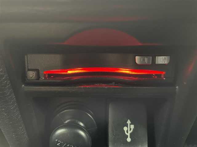 三菱 デリカＤ：５ G パワーパッケージ 愛知県 2023(令5)年 4.1万km ホワイトダイヤモンド /ワンオーナー//純正10インチナビ//純正フルセグTV//AM/FM/BT/DVD/CD/SD/USB/iPod/HDMI/AUX//ビルトインETC//電動サイドステップ//追従機能付きクルーズコントロール//横滑り防止装置//衝突被害軽減ブレーキ//ヒルスタートアシスト//誤発進抑制機能//電動パーキングブレーキ//オートホールドスイッチ//ドライブモードセレクター//ECO MODE//ステアスイッチ//パドルシフト//ステアリングヒーター//リヤヒーター//リヤクーラー//両側パワースライドドア//パワーバックドア//オートリトラミラー//パワーシート(D)/シートヒーター(D/N)//純正LEDオートライト//オートハイビーム//フロントフォグランプ//純正18インチアルミホイール//ドアバイザー//イモビライザー//ISOFIX//スマートキー//スペアキー1本//ダブル/カーテンエアバック//取扱説明書//ナビ説明書//保証書//記録簿(R6/R7)