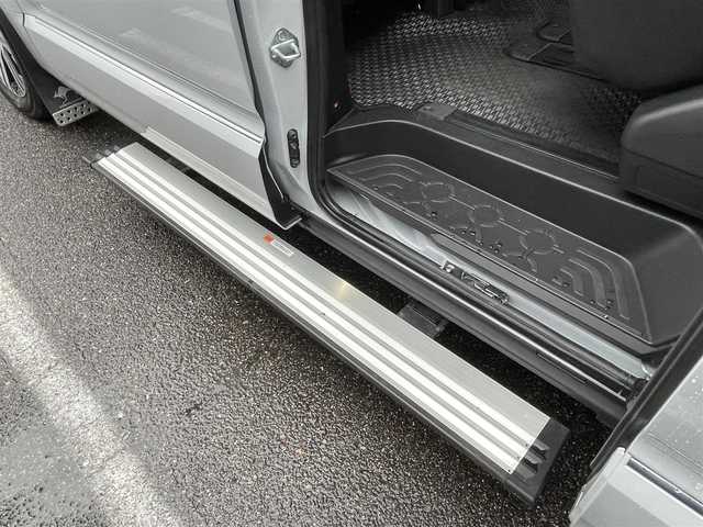 三菱 デリカＤ：５ G パワーパッケージ 愛知県 2023(令5)年 4.1万km ホワイトダイヤモンド /ワンオーナー//純正10インチナビ//純正フルセグTV//AM/FM/BT/DVD/CD/SD/USB/iPod/HDMI/AUX//ビルトインETC//電動サイドステップ//追従機能付きクルーズコントロール//横滑り防止装置//衝突被害軽減ブレーキ//ヒルスタートアシスト//誤発進抑制機能//電動パーキングブレーキ//オートホールドスイッチ//ドライブモードセレクター//ECO MODE//ステアスイッチ//パドルシフト//ステアリングヒーター//リヤヒーター//リヤクーラー//両側パワースライドドア//パワーバックドア//オートリトラミラー//パワーシート(D)/シートヒーター(D/N)//純正LEDオートライト//オートハイビーム//フロントフォグランプ//純正18インチアルミホイール//ドアバイザー//イモビライザー//ISOFIX//スマートキー//スペアキー1本//ダブル/カーテンエアバック//取扱説明書//ナビ説明書//保証書//記録簿(R6/R7)