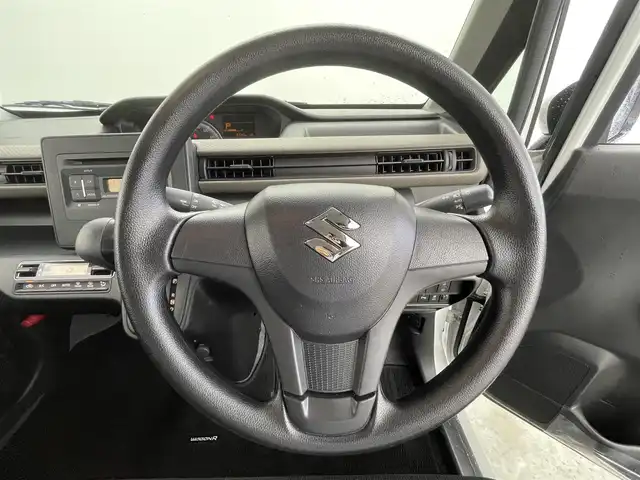 スズキ ワゴンＲ FX 大分県 2024(令6)年 0.7万km ピュアホワイトP 純正オーディオ　MANUAL-P/(CD/FM/AM/AUX)/ドラレコ前後/プッシュスタート/スマートキー×２/シートヒーター/コーナーセンサー/デュアルブレーキサポート/ヘッドライトレベライザー/誤発信抑制機能/車線逸脱警報装置/先行車発信お知らせ機能/ドアバイザー/プライバシーガラス/純正フロアマット