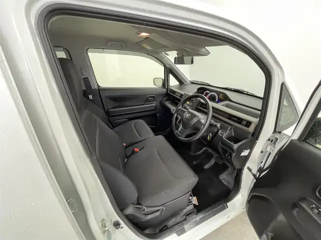 スズキ ワゴンＲ FX 大分県 2024(令6)年 0.7万km ピュアホワイトP 純正オーディオ　MANUAL-P/(CD/FM/AM/AUX)/ドラレコ前後/プッシュスタート/スマートキー×２/シートヒーター/コーナーセンサー/デュアルブレーキサポート/ヘッドライトレベライザー/誤発信抑制機能/車線逸脱警報装置/先行車発信お知らせ機能/ドアバイザー/プライバシーガラス/純正フロアマット