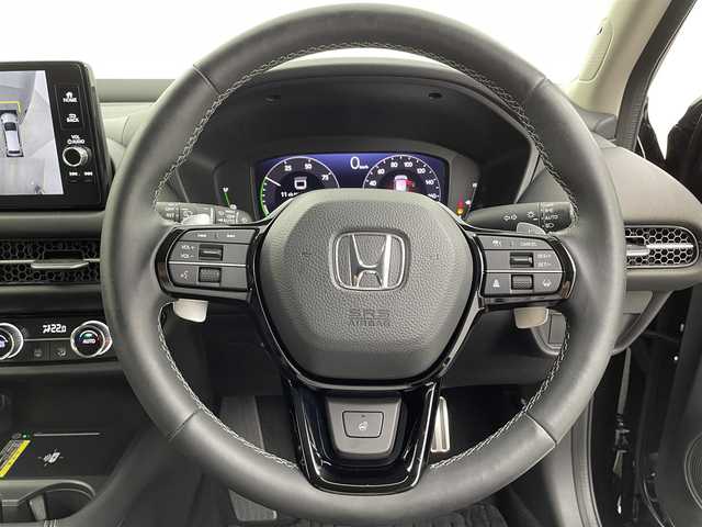 ホンダ ＺＲ－Ｖ ハイブリッド e:HEV Z 福井県 2023(令5)年 1.2万km クリスタルブラックパール ホンダセンシング/・衝突軽減ブレーキ/・車線逸脱警報機能/・クルーズコントロール（追従有）/純正Honda CONNECTディスプレー/【AM/FM/Bluetooth/フルセグTV/USB】/ETC2.0/ワイヤレス充電器/全方位カメラ/本革シート/パワーシート（運転席/助手席）/シートヒーター（運転席/助手席）/BOSEプレミアムサウンドシステム(12スピーカー)/プッシュスタート/スマートキー/スペアキー/オートライト/LEDヘッドライド/ドライブレコーダー