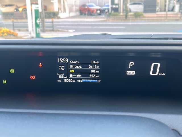 トヨタ アクア G GRスポーツ 大阪府 2018(平30)年 1.8万km ホワイトパールクリスタルシャイン ワンオーナー/純正ナビ【TV/BlueTooth】/バックカメラ/プリクラッシュセーフティ/クルーズコントロール/ドライブレコーダー/レーダー探知機/プッシュスタート/電動格納ミラー/社外16インチアルミホイール/ETC