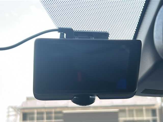 トヨタ アクア G GRスポーツ 大阪府 2018(平30)年 1.8万km ホワイトパールクリスタルシャイン ワンオーナー/純正ナビ【TV/BlueTooth】/バックカメラ/プリクラッシュセーフティ/クルーズコントロール/ドライブレコーダー/レーダー探知機/プッシュスタート/電動格納ミラー/社外16インチアルミホイール/ETC