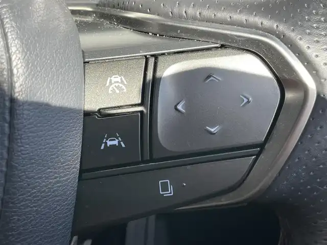 レクサス ＲＸ 500h Fスポーツパフォーマンス 千葉県 2023(令5)年 2.1万km ホワイトノーヴァガラスフレーク メーカーオプション/・パノラマルーフ/セーフティシステムプラス/・プリクラッシュセーフティ/・レーンディパーチャーアラート/・レーントレーシングアシスト/・レーンチェンジアシスト/・レーダークルーズコントロール/・ブレードスキャンアダプティブハイビームシステム/・ロードサインアシスト/・発進遅れ告知機能/・ドライバー異常時対応システム/・ドライバーモニター連携/・フロントクロストラフィックアラート/・プロアクティブドライビングアシスト/レクサスチームメイト/・アドバンストドライブ/・アドバンストパーク/BSM/パーキングサポートブレーキ/純正14型ディスプレイオーディオプラス/【ナビ/フルセグ/Bluetooth/USB/Miracast】/パノラミックビューモニター/ビルトインETC2.0/デジタルインナーミラー/HUD/おくだけ充電/アクセサリーコンセント/ステアリングヒーター/レザー/スエードコンビスポーツシート/全席シートベンチレーション/全席シートヒーター/全席パワーシート/パワーバックドア