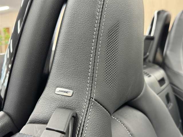 マツダ ロードスター S レザーパッケージ 三重県 2024(令6)年 1万km グレー プレミアムガソリン/FR/6F/純正 8.8インチナビ/（FM/AM/Bluetooth/USB/Amazon Alexa/CarPlay/AndroidAuto/TV）/バックカメラ/BOSEサウンドシステム/ドライブレコーダー 前方/ビルトイン ETC（助手席シート背面）/i-ACTIVSENSE/運転支援/・標識連動車速設定/・交通標識認識システム/・速度標識警報/・マツダレーダークルーズコントロール/リスク警報/・後側方車両接近検知/・車線逸脱警報/・ブラインドスポットモニタリング/・降車時警告/事故回避支援/・ディスタンス＆スピードアラート/・スマートブレーキサポート（前進・後進）/ドライバーアテンションアラート/・疲労・注意力低下警報/装備/・黒革シート/・シートヒーター（D/N）/・オートエアコン/・オートライト/・アダプティブLEDヘッドライト/・オートワイパー/・ステアリングスイッチ/・プッシュスタート/・純正16inAW/・入力用USB type-Cジャックx2/など/外装色：エアログレーメタリック［52C］