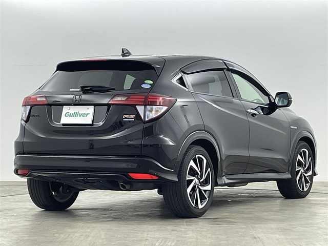 ホンダ ヴェゼル ハイブリッド RS ホンダセンシング 福島県 2017(平29)年 8.6万km クリスタルブラックパール 機関系不良/ホンダセンシング/・衝突軽減ブレーキ/・車線逸脱警報装置/・レーンキープアシスト/・レーダークルーズコントロール/・先行車発進お知らせ機能/純正7インチナビ/・型番：VXM-174VFi/・フルセグTV/Bluetooth/CD/DVD/・バックカメラ/・ETC/アイドリングストップ/電子パーキング/・オートホールド/革巻きステアリング/・ステアリングリモコン/・パドルシフト/ハーフレザーシート/・シートヒーター(運転席/助手席)/プッシュスタート/・スマートキー/LEDヘッドライト/・オートライト/・フォグライト/純正フロアマット/ドアバイザー