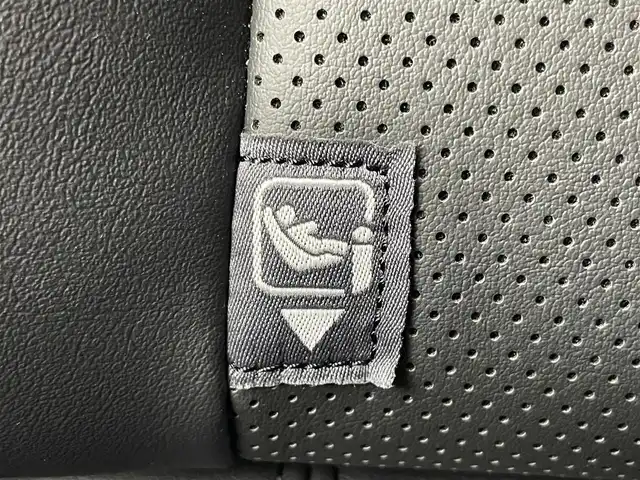 トヨタ プリウス Z 岡山県 2024(令6)年 0.5万km アティチュードブラックマイカ 12.3インチディスプレイオーディオ/ナビ/地デジ/BT/AppleCarPlay/パノラミックビューモニター/トヨタチームメイト/・アドバンストパーク/デジタルインナーミラー/黒合皮シート/シートヒーター /ベンチレーション/ステアリングヒーター/トヨタセーフティセンス /・プリクラッシュセーフティ/・レーントレーシングアシスト操蛇支援/・オートハイビーム/・レーダークルーズコントロール/ブラインドスポットモニター/パワーバックドア/LEDヘッドライト/オートライト /純正前後ドライブレコーダー/ビルトインETC2.0/置くだけ充電/AC100V/純正19インチアルミホイール/コーナーセンサー/プッシュスタート /スマートキー