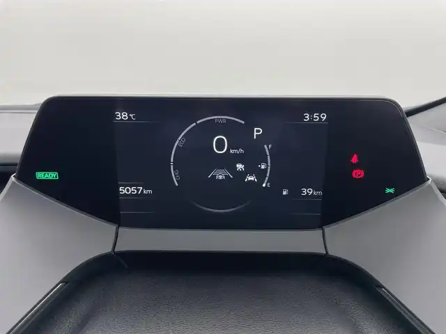 トヨタ プリウス Z 岡山県 2024(令6)年 0.5万km アティチュードブラックマイカ 12.3インチディスプレイオーディオ/ナビ/地デジ/BT/AppleCarPlay/パノラミックビューモニター/トヨタチームメイト/・アドバンストパーク/デジタルインナーミラー/黒合皮シート/シートヒーター /ベンチレーション/ステアリングヒーター/トヨタセーフティセンス /・プリクラッシュセーフティ/・レーントレーシングアシスト操蛇支援/・オートハイビーム/・レーダークルーズコントロール/ブラインドスポットモニター/パワーバックドア/LEDヘッドライト/オートライト /純正前後ドライブレコーダー/ビルトインETC2.0/置くだけ充電/AC100V/純正19インチアルミホイール/コーナーセンサー/プッシュスタート /スマートキー