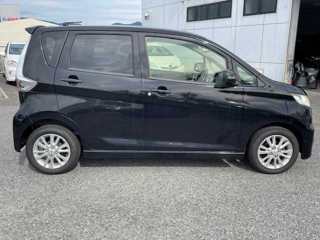 日産 デイズ ハイウェイスターX 神奈川県 2014(平26)年 11.4万km ブラック (株)IDOMが運営する【じしゃロン秦野店】の自社ローン専用車両になります。こちらは現金またはオートローンご利用時の価格です。自社ローンご希望の方は別途その旨お申付け下さい/メモリナビ/フルセグテレビ/バックカメラ/アイドリングストップ/プッシュスタート/ETC