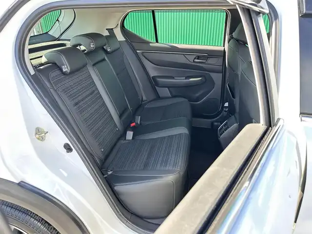 ホンダ ＷＲ－Ｖ Z+ 宮城県 2024(令6)年 0.6万km プラチナホワイトパール ホンダセンシング/・衝突軽減ブレーキ/・誤発進抑制機能/・後方誤発進抑制機能/・近距離衝突軽減ブレーキ/・歩行者事故低減ステアリング/・路外逸脱抑制機能/・アダプティブクルーズコントロール/・車線維持支援システム/・先行車発進お知らせ機能/・標識認識機能/・オートハイビーム/・パーキングセンサーシステム/純正ディスプレイオーディオ/バックカメラ/純正ドライブレコーダー/純正17インチＡＷ/パドルシフト/ハーフレザーシート/革巻きステアリング/ステアリングスイッチ/プッシュスタート/電動格納ミラーウィンカー/横滑り防止装置/ルーフレール/オートライト/LEDヘッドライト/LEDフォグ/スマートキー/ETC