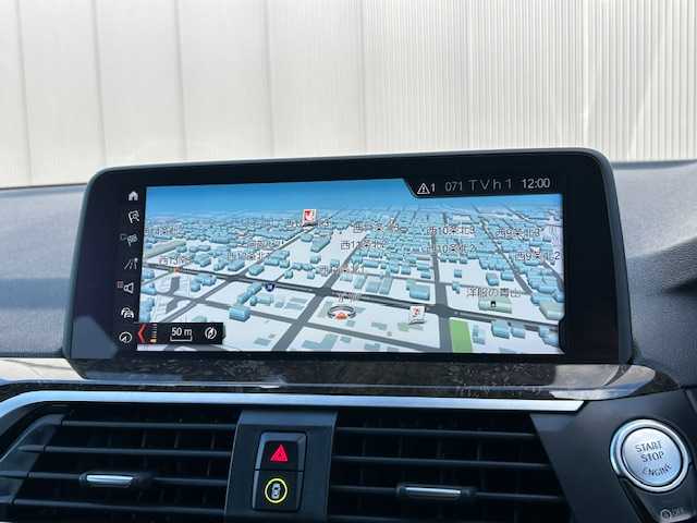 ＢＭＷ Ｘ３ 20d xDrive Mスポーツ 道東・釧路十勝 2018(平30)年 7.7万km ソフィスト・グレー・ブリリアント・エフェクト ４WD/純正HDDナビ/　CD/DVD/BT/USB/フルセグ/360°ビューモニター/ミラーETC/ドライビングアシスト/衝突回避ブレーキ/レーンキーピングアシスト/アクティブクルーズコントロール/パークディスタンスコントロール/パーキングアシスト/茶レザーシート/フロントパワーシート/全席シートヒーター/置くだけ充電/パワーバックドア/純正19インチAW/純正フロアマット