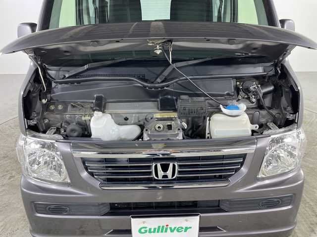 ホンダ バモス G 福岡県 2017(平29)年 1.9万km アドミラルグレーメタリック 純正ディスプレイオーディオ/・AM/FM/CD/AUX/・バックモニター/4WD/リモコンキー/ヘッドライトレベライザー/エアコン/パワーウィンドウ/純正13インチアルミホイール/純正フロアマット/ドアバイザー