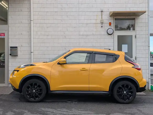 日産 ジューク 15RX Vセレクション 埼玉県 2017(平29)年 8.2万km サンライトイエロー 純正メモリナビ(MJ116D-W)/フルセグテレビ/バックカメラ/アラウンドビュー/ドライブレコーダー(KENWOOD DRV-MR740)/純正フロアマット/純正ドアバイザー/プッシュスタート/ETC2.0/HIDヘッドライト/スマートキー×2/整備記録簿(H29、H30、R1、R2、R5、R6、R7)