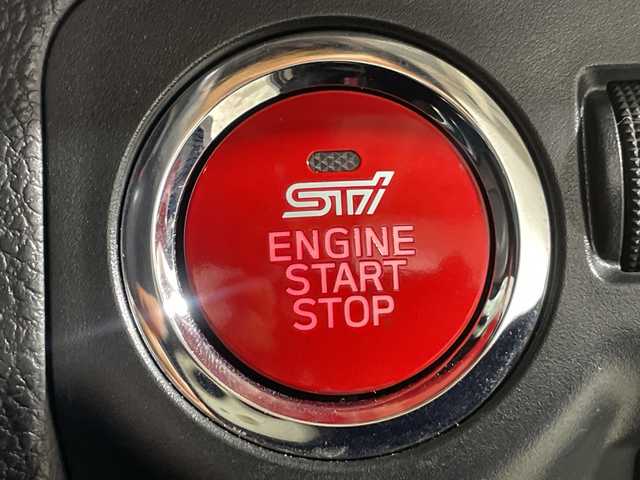 スバル ＷＲＸ ＳＴＩ STI タイプS 福岡県 2018(平30)年 2.3万km クリスタルブラックシリカ 禁煙車/サンルーフ/純正8インチメモリナビ/・CD/DVD/BT/フルセグTV/・バック/サイド/フロントモニター/アイサイト/柿本改マフラー/ハーフレザーシート/・シートヒーター(D/N)/・パワーシート（D/N)/革巻きステアリング/・ステアリングリモコン/ミラー型ドライブレコーダー前後/ETC/LEDヘッドライト/・オートライト/・フォグランプ/純正18インチアルミホイール