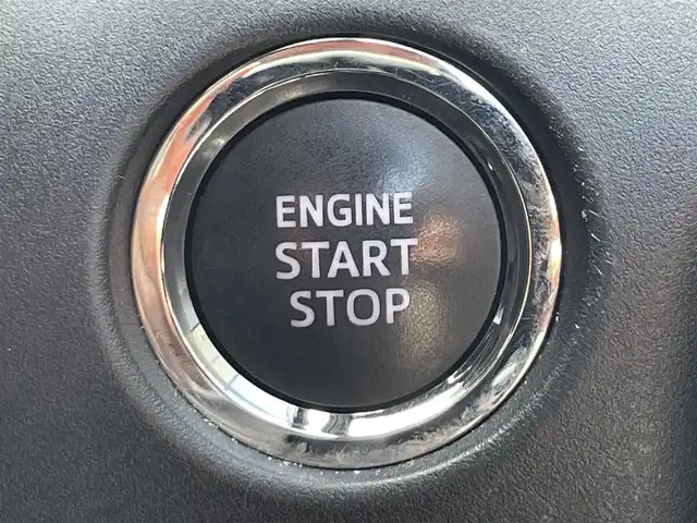トヨタ ヴォクシー ZS 煌Ⅲ 滋賀県 2021(令3)年 5.8万km ブラック 純正ナビ/Bluetooth/CD/DVD/USB/SD/HDMI/フルセグテレビ/バックカメラ/12.1型フリップダウンモニター/ビルトインETC2.0/モデリスタエアロ/クルーズコントロール/両側パワースライドドア/インテリジェントクリアランスソナー/セーフティセンス/・プリクラッシュセーフティ/・レーンディパーチャーアラート/・オートマチックハイビーム/・先行車発進告知機能/LEDヘッドライト/オートライト/ハーフレザーシート/プッシュスタート /スマートキー/ドアバイザー/純正フロアマット