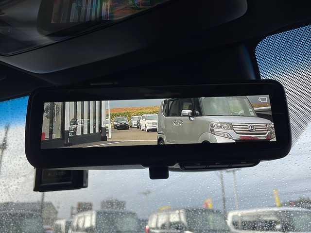 トヨタ クラウン ハイブリッド RS アドバンス 新潟県 2021(令3)年 1.9万km ブラック １２．３型純正ナビ　/フルセグTV/Bluetooth/CD/DVD/AM/FM/ムーンルーフ　/夏冬タイヤ　/トヨタセーフティセンス　/プリクラッシュセーフティ/レーントレーシングアシスト/レーダークルーズコントロール/ロードサインアシスト/アダプティブハイビームシステム/先行車発進告知機能/ブラインドスポットモニター/インテリジェントクリアランスソナー/リヤクロストラフィックオートブレーキ/パーキングサポートブレーキ/パノラミックビューモニター　/３眼ＬＥＤヘッドランプ　/カラーヘッドアップディスプレイ　/デジタルインナーミラー　/本革シート　/ビルトインＥＴＣ２．０/前後ドライブレコーダー/パドルシフト/シートメモリー/シートヒーター/ステアリングヒーター