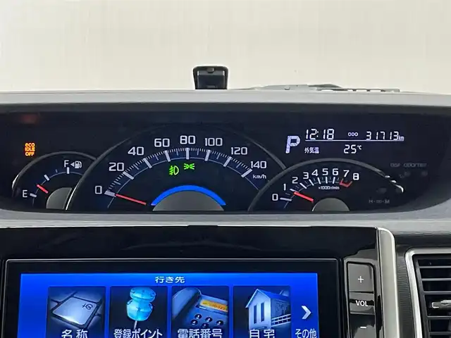ダイハツ タント カスタム RS SA 長崎県 2014(平26)年 3.2万km ブラックマイカメタリック 純正8インチナビ　（NSZN‐W64DB）/・フルセグTV　CD/DVD/SD/Bluetooth/スマートアシスト/・衝突軽減ブレーキ/・踏み間違い防止装置/バックカメラ/両側パワースライドドア/LEDヘッドライト/フォグランプ/プッシュスタート/スマートキー/アイドリングストップ/横滑り防止装置/ステアリングスイッチ/ETC/後席サンシェード/社外13インチAW/純正フロアマット