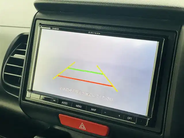 ホンダ Ｎ ＢＯＸ G 福島県 2017(平29)年 8.2万km プレミアムアイボリーP 社外ナビゲーション/・フルセグTV/CD/DVD/SD/・バックカメラ/両側スライドドア/プッシュスタート/・スマートキー/LEDヘッドライト/・ヘッドライトレベライザー/社外フロアマット/ドアバイザー/冬タイヤ4本積込み(社外アルミ)