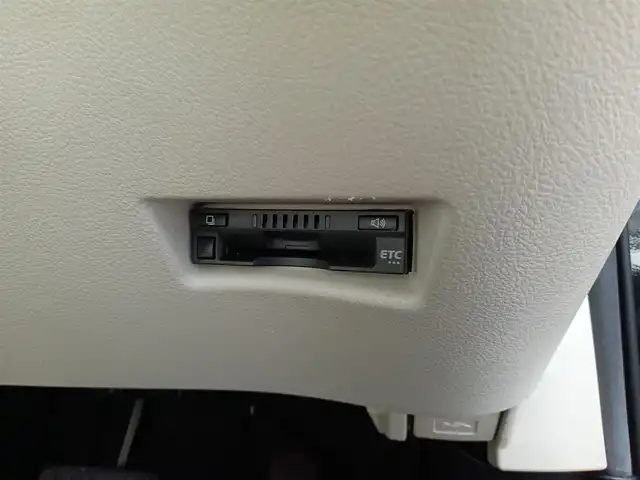 トヨタ シエンタ X 福井県 2017(平29)年 1.5万km ブラックマイカ ディーラーオプションナビ（NSCD-W66）/・（ワンセグTV/CD）/両側スライド（左側パワースライド）ドア/前席シートヒーター/横滑り防止装置/ETC/ライトレベライザー/アイドリングストップ/サイド・カーテンエアバッグ/純正フロアマット/リモコンキー