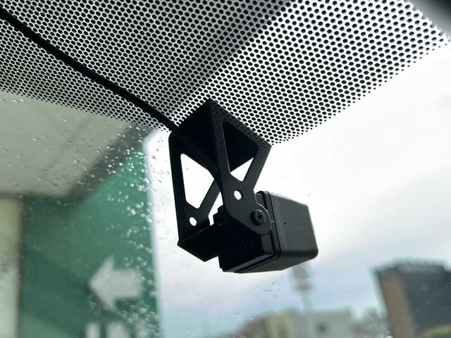 トヨタ シエンタ ハイブリッド G クエロ 愛知県 2018(平30)年 7.8万km ホワイトパールクリスタルシャイン ワンオーナー/禁煙車/ECLIPSE製ナビ/フルセグTV・BT・CD・DVD・SD・USB・AUX・AM・FM/バックカメラ/両側パワースライドドア/プリクラッシュセーフティー/レーンディパーチャーアラート/車両接近通報装置/先行車発進お知らせ機能/ナビ連動型前後ドライブレコーダー/ステアリングスイッチ/オートライト/オートハイビーム/LEDヘッドライト/フォグランプ/ETC/革巻きステアリング/純正フロアマット/スマートキー/プッシュスタート/保証書/取扱説明書/スペアスマートキー/ディーラー整備記録簿（R1~R7）