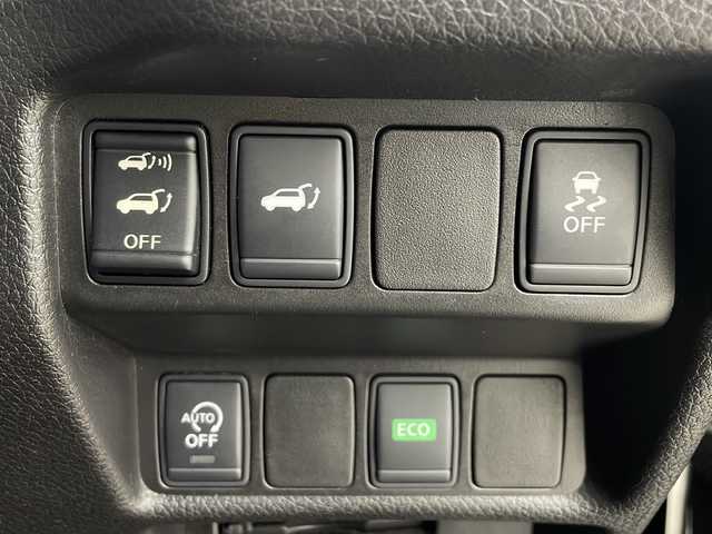 日産 エクストレイル 20X エマージェンシーブレーキ 鹿児島県 2013(平25)年 11.5万km チタニウムカーキ 純正メーカーOPナビ/(BT/CD/DVD/AM/FM)/エマージェンシーブレーキ/アラウンドビューモニター/バックカメラ/クルーズコントロール/前席シートヒーター/ヒルディセントコントロール/前後コーナーセンサー/電動リアゲート/ステアリングスイッチ/ルーフレール/LEDヘッドライト/純正17インチアルミホイール/スペアキー/保証書/取扱説明書