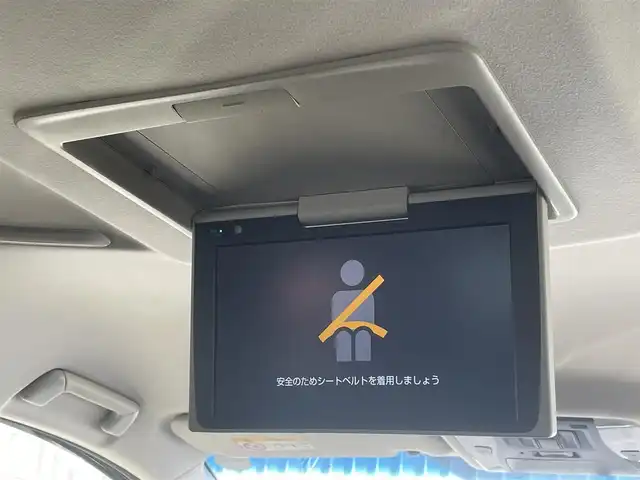 トヨタ ヴェルファイア Z Aエディション 福岡県 2017(平29)年 3万km ブラック ・TRDエアロ/・純正ナビ10インチ【NSZN-Z66T】/-BT/フルセグTV/CD/DVD/SD/FM/AM/・バックカメラ/・純正フリップダウンモニター12.1インチ[V12T-R68C】/・電動パーキングブレーキ/・ブレーキホールド/・クリアランスソナー/・純正フロアマット/・TRDアルミ19インチ/・両側パワースライドドア/・クルーズコントロール/・オートライト/・ビルトインETC/・ドアバイザー/・ウィンカーミラー/・ステアリングリモコン/・電動格納ミラー/・プッシュスタート/・スマートキー/・禁煙車