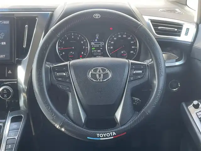 トヨタ ヴェルファイア Z Aエディション 福岡県 2017(平29)年 3万km ブラック ・TRDエアロ/・純正ナビ10インチ【NSZN-Z66T】/-BT/フルセグTV/CD/DVD/SD/FM/AM/・バックカメラ/・純正フリップダウンモニター12.1インチ[V12T-R68C】/・電動パーキングブレーキ/・ブレーキホールド/・クリアランスソナー/・純正フロアマット/・TRDアルミ19インチ/・両側パワースライドドア/・クルーズコントロール/・オートライト/・ビルトインETC/・ドアバイザー/・ウィンカーミラー/・ステアリングリモコン/・電動格納ミラー/・プッシュスタート/・スマートキー/・禁煙車
