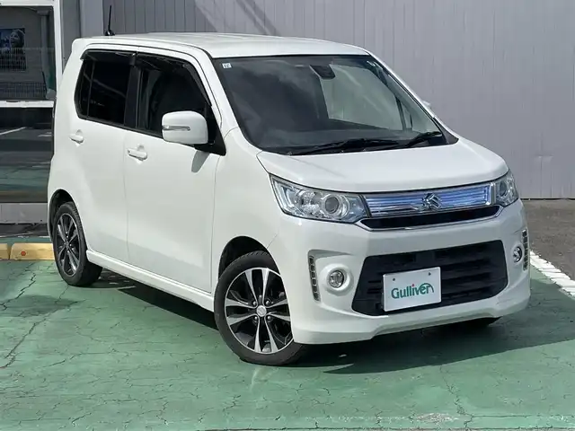 スズキ ワゴンＲ スティングレー T 埼玉県 2015(平27)年 7.7万km クリスタルホワイトP 新車時保証書/取扱説明書/純正SDナビ（CN-R302Z)/　（フルセグTV/BT/CD・DVD/SD/USB/ラジオ)/プッシュスタート/オートライト/HIDヘッドライト/LEDデイライト/ステアリングスイッチ/パドルシフト/クルーズコントロール/アイドリングストップ/スタビリティコントロール（横滑り防止機能）/レーダーブレーキサポート/社外前後ドライブレコーダー/運転席シートヒーター/ETC/社外フロアマット/純正ドアバイザー/タイヤサイズ　　165/55/R15